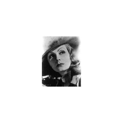  Greta Garbo