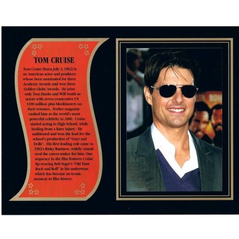  Tom Cruise commemorative